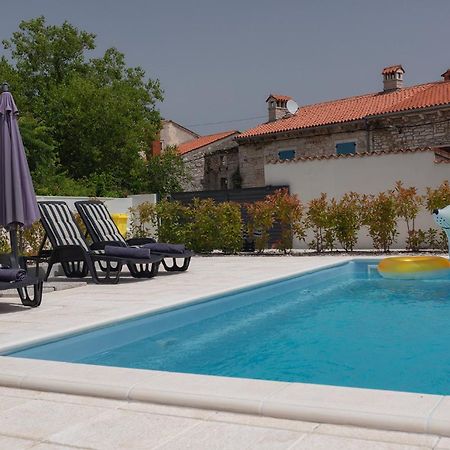 Holiday Home Volta Rakalj Zewnętrze zdjęcie